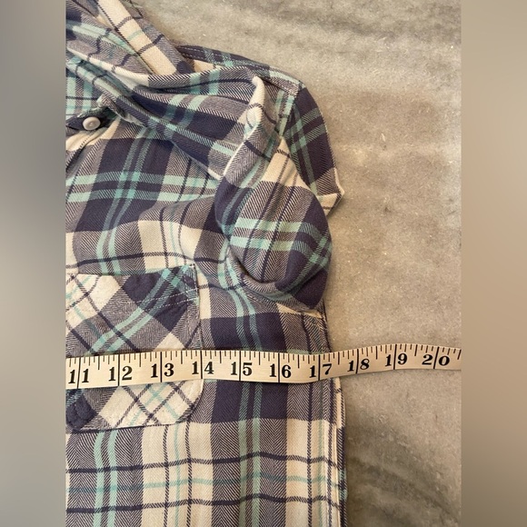 Beach Lunch Lounge Size XS Blue White Plaid Soft Flannel Button Down Shirt - Picture 9 of 10